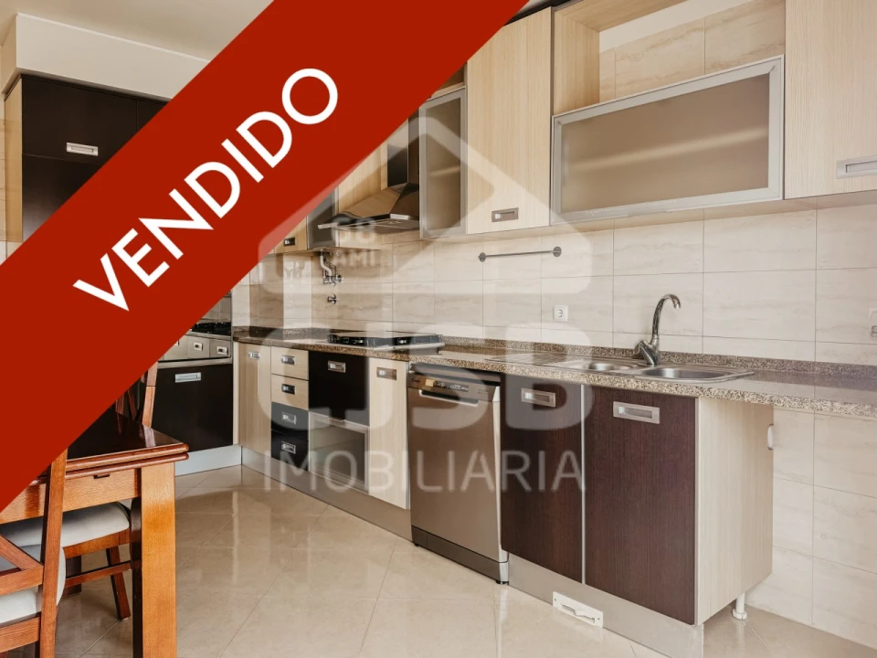 Apartamento para Venda em Samora Correia Foto 1