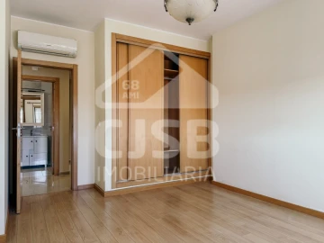 Apartamento para Venda em Samora Correia