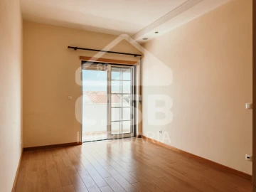 Apartamento para Venda em Samora Correia