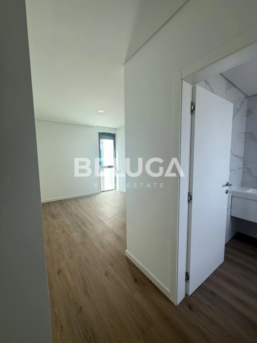 Apartamento T2 para Venda em São Martinho Foto 11