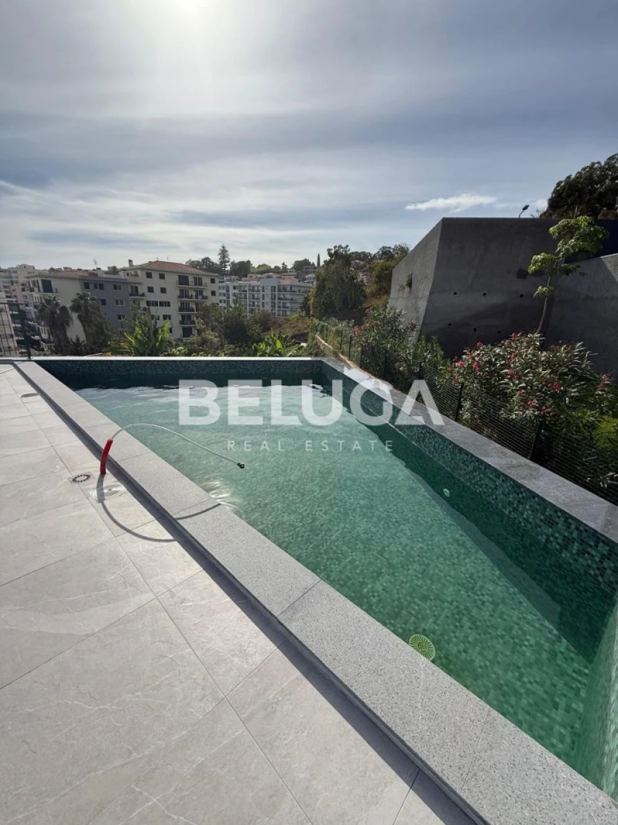 Apartamento T2 para Venda em São Martinho Foto 18