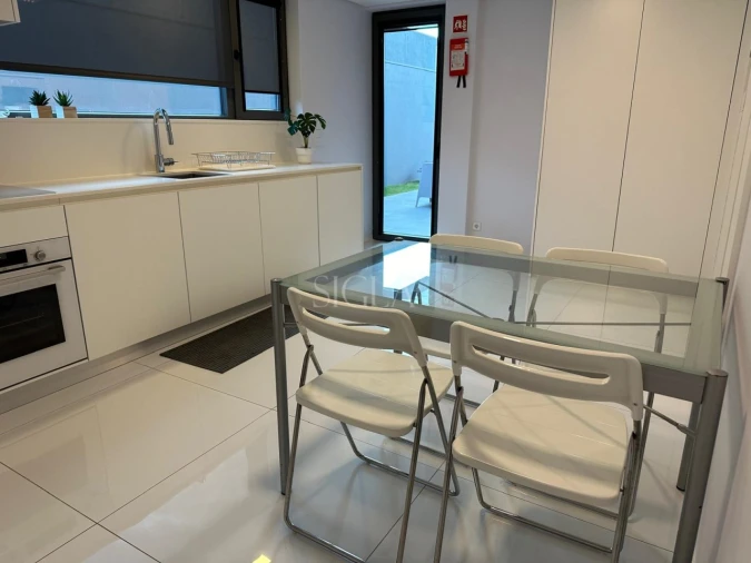 Moradia T3 para Arrendamento em Canidelo Foto 13