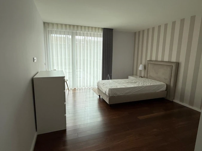 Moradia T3 para Arrendamento em Canidelo Foto 21