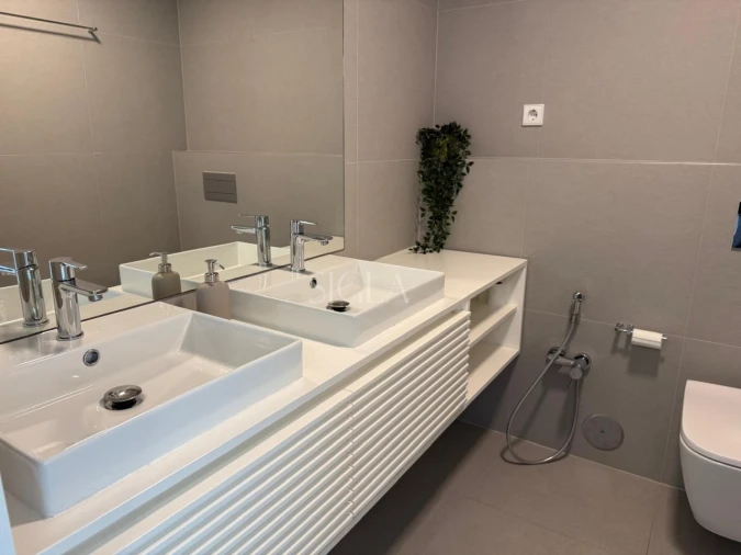 Moradia T3 para Arrendamento em Canidelo Foto 27