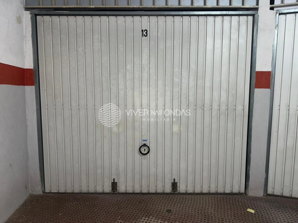 Garagem para Arrendamento em Costa da Caparica Foto 4