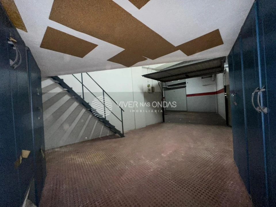Garagem para Arrendamento em Costa da Caparica Foto 5
