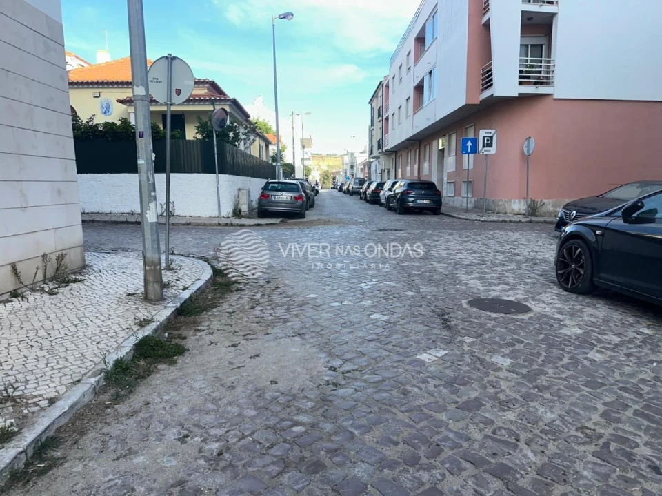 Garagem para Arrendamento em Costa da Caparica Foto 10