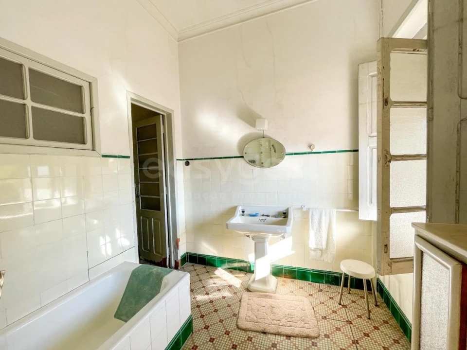 Moradia T3 para Venda em São Miguel do Outeiro e Sabugosa Foto 17