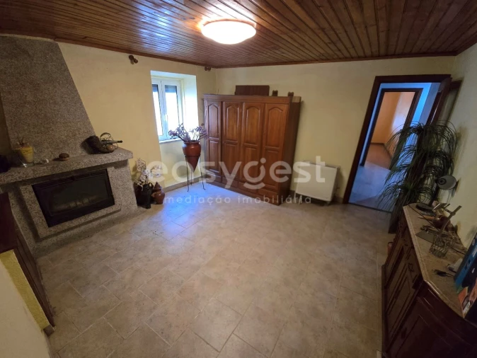 Moradia T3 para Venda em Covas e Vila Nova de Oliveirinha Foto 23