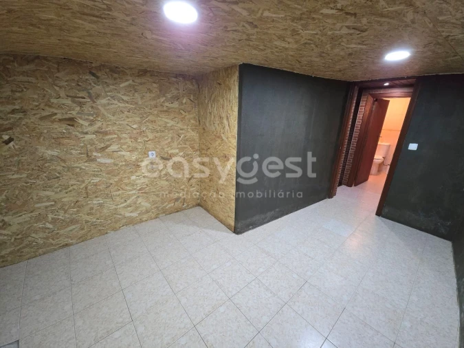 Moradia T3 para Venda em Covas e Vila Nova de Oliveirinha Foto 25