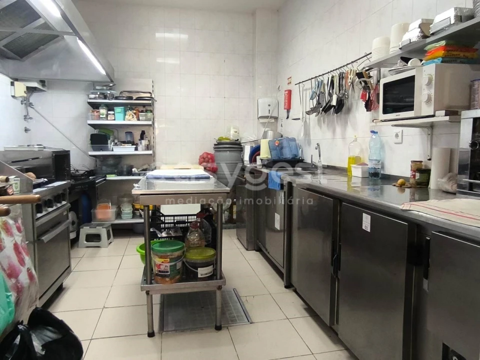 Negócio para Cedência de Quotas em Sado Foto 8