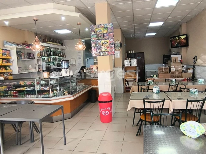 Negócio para Cedência de Quotas em Sado Foto 5