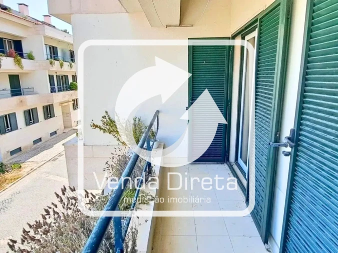 Apartamento T4 para Venda em Alcochete Foto 4