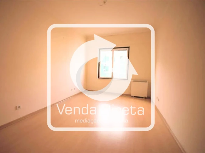 Apartamento T4 para Venda em Alcochete Foto 15