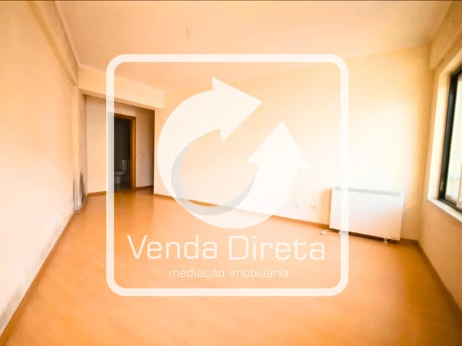 Apartamento T4 para Venda em Alcochete Foto 14