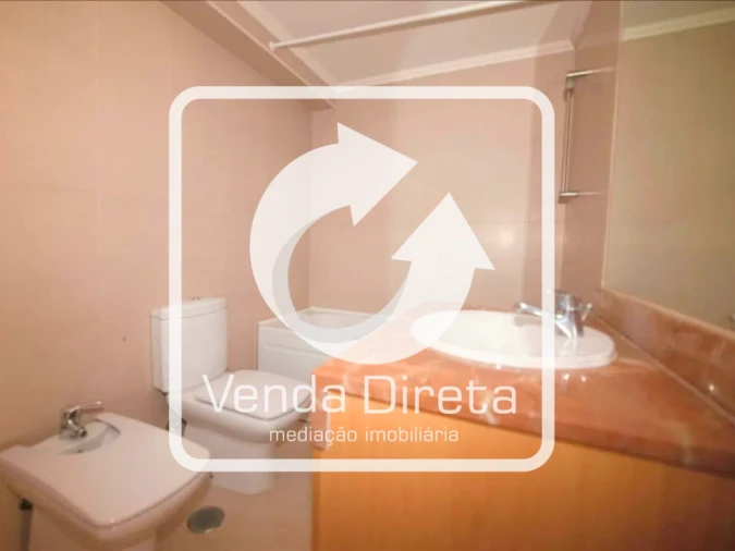 Apartamento T4 para Venda em Alcochete Foto 24