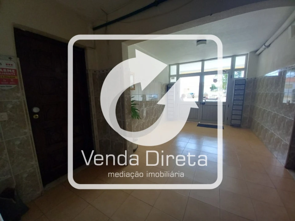 Apartamento T3 para Venda em Santo Antonio da Charneca Foto 28