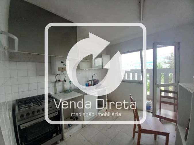 Apartamento T3 para Venda em Santo Antonio da Charneca Foto 8
