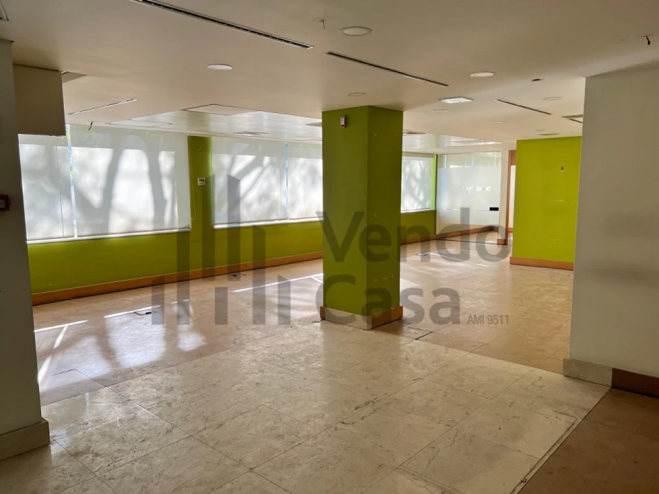 Loja para Arrendamento em São Vitor (Braga) Foto 12