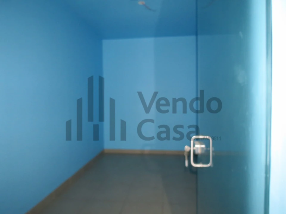 Armazém para Venda em Braga (São José de São Lázaro e São João do Souto) Foto 9