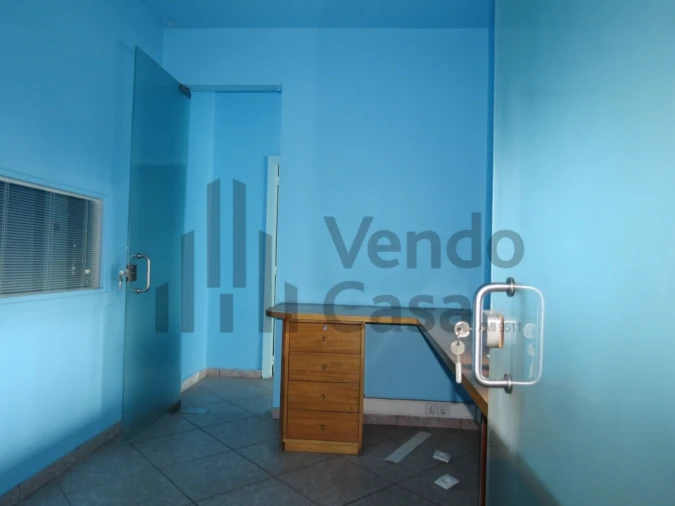 Armazém para Venda em Braga (São José de São Lázaro e São João do Souto) Foto 10