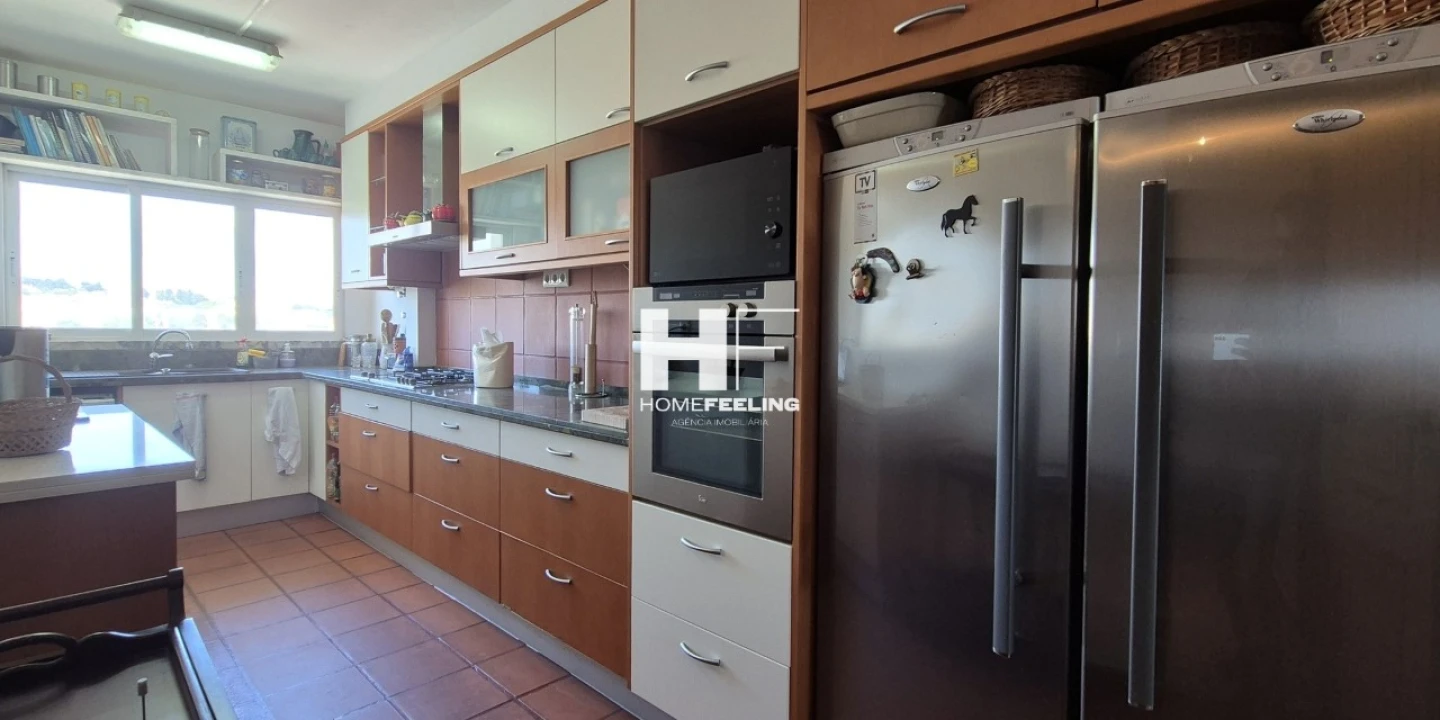 Apartamento T2 para Venda em Carcavelos e Parede Foto 11