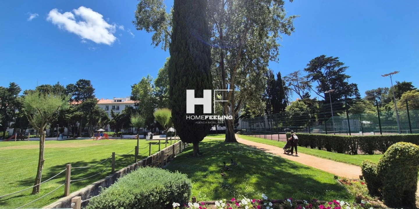 Apartamento T2 para Venda em Carcavelos e Parede Foto 26