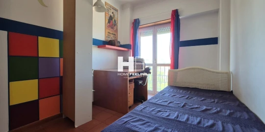 Apartamento T2 para Venda em Carcavelos e Parede