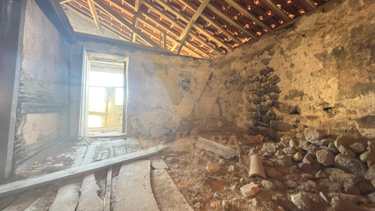 Moradia T3 para Venda em Padreiro (Salvador e Santa Cristina) Foto 9