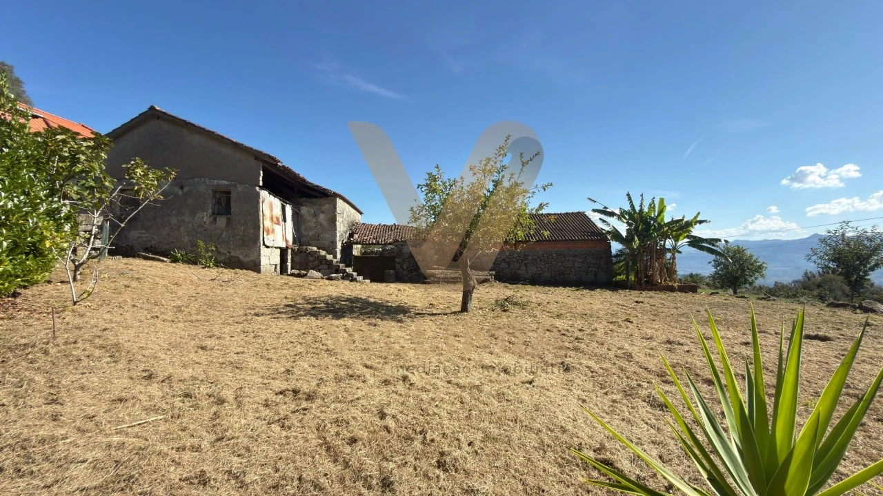 Moradia T3 para Venda em Padreiro (Salvador e Santa Cristina) Foto 17