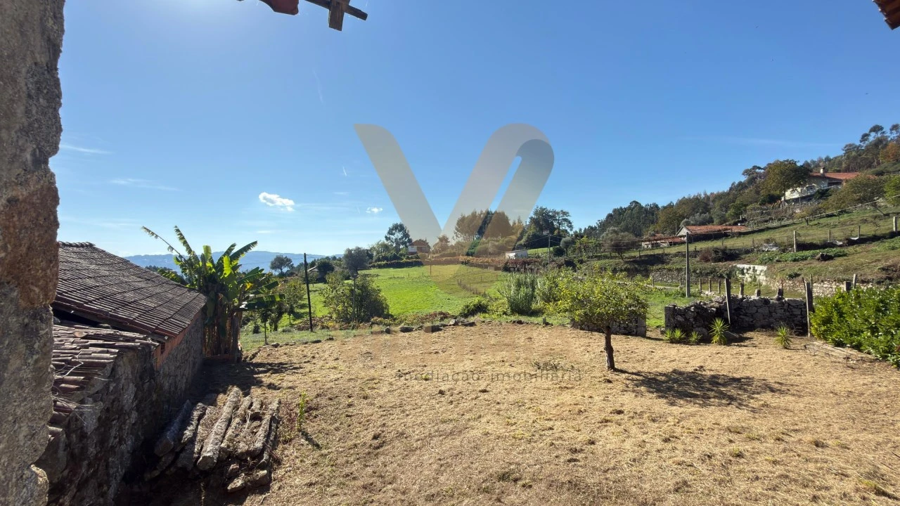 Moradia T3 para Venda em Padreiro (Salvador e Santa Cristina) Foto 18