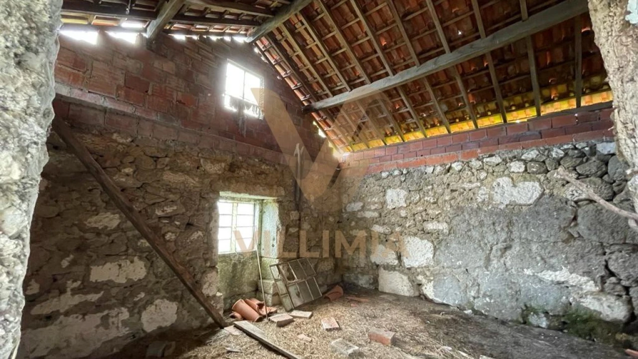 Moradia T3 para Venda em Padreiro (Salvador e Santa Cristina) Foto 15