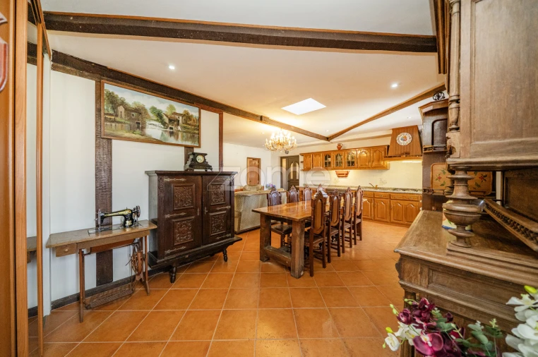 Moradia T5 para Venda em Paradela, Contim e Fiães Foto 9