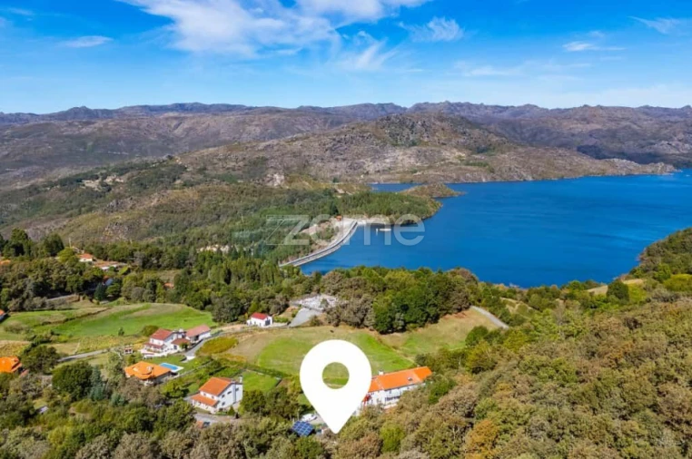 Moradia T5 para Venda em Paradela, Contim e Fiães Foto 31