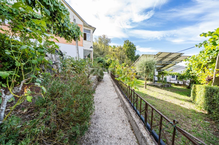 Moradia T5 para Venda em Paradela, Contim e Fiães Foto 64