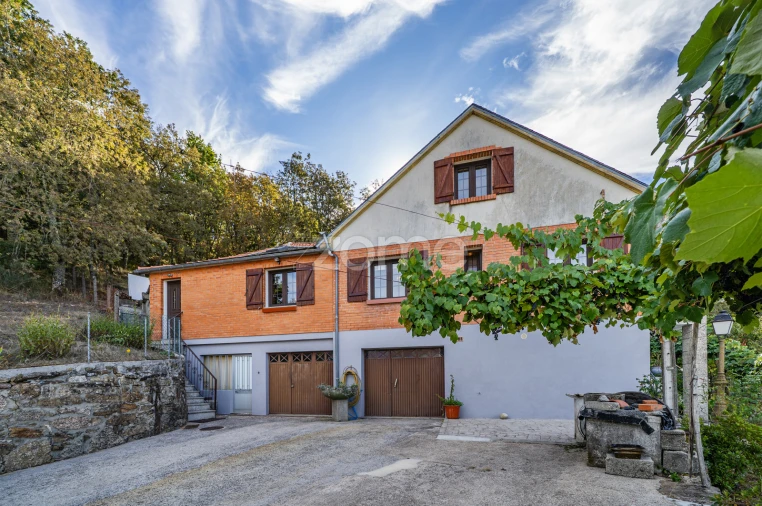 Moradia T5 para Venda em Paradela, Contim e Fiães Foto 6