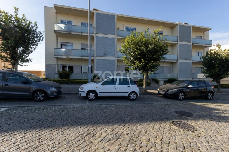 Apartamento T2 para Venda em Guilhabreu Foto 21