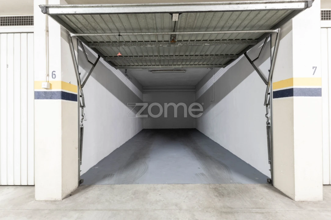 Apartamento T2 para Venda em Guilhabreu Foto 19