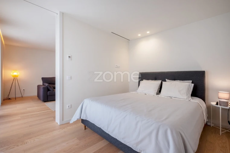 Apartamento T1 para Venda em Urgezes Foto 21