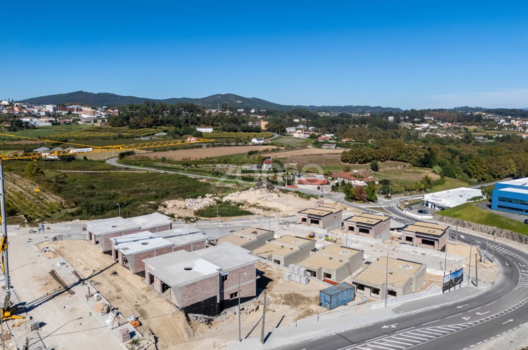 Moradia T3 para Venda em Silvares, Pias, Nogueira e Alvarenga Foto 12