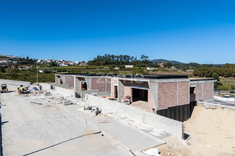 Moradia T3 para Venda em Silvares, Pias, Nogueira e Alvarenga Foto 16