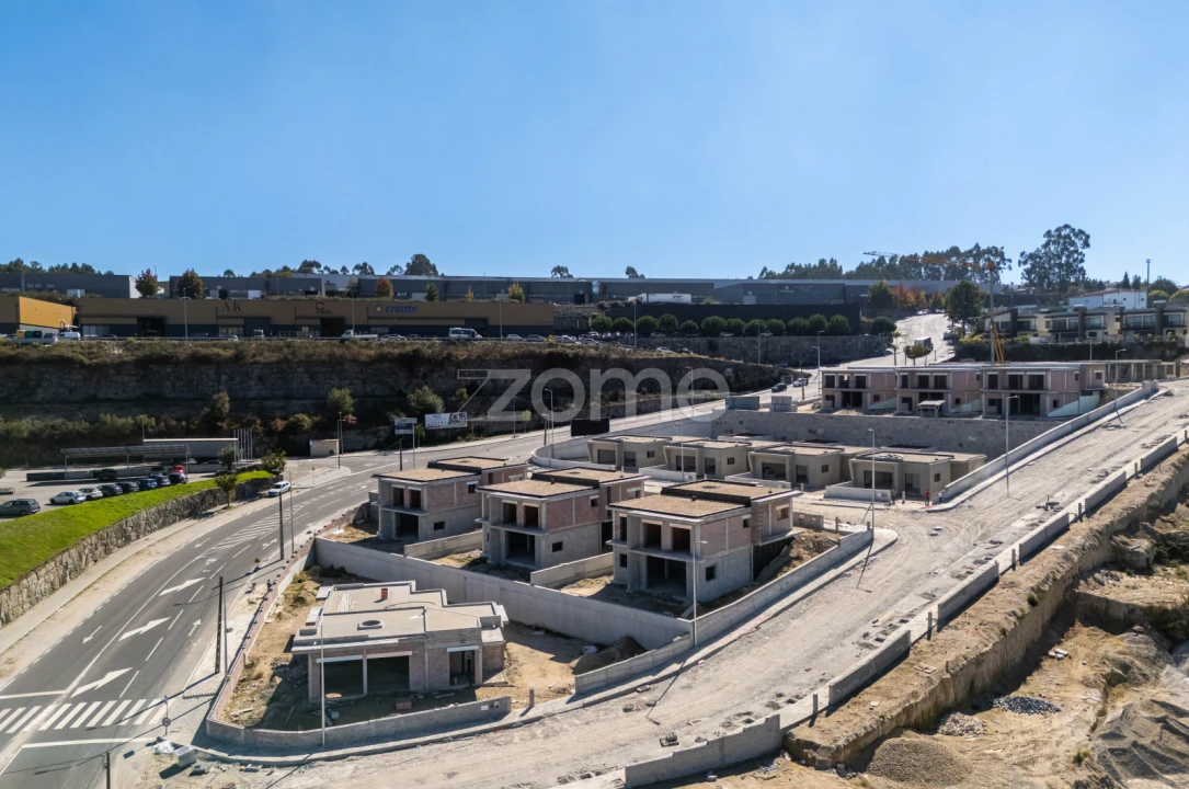 Moradia T3 para Venda em Silvares, Pias, Nogueira e Alvarenga Foto 11