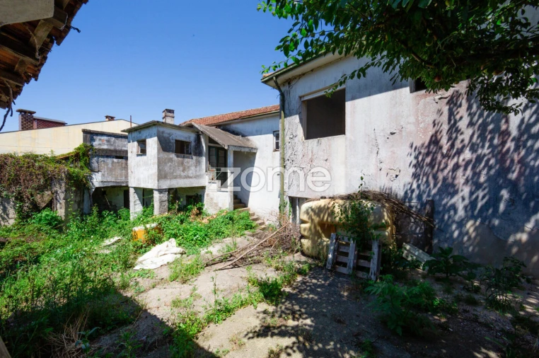 Moradia T5 para Venda em São Pedro Fins Foto 30