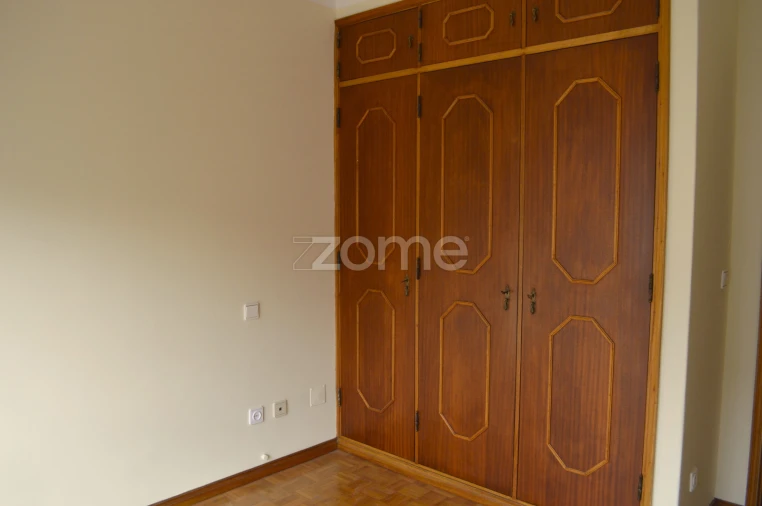 Moradia T5 para Venda em São Mamede de Infesta e Senhora da Hora Foto 16