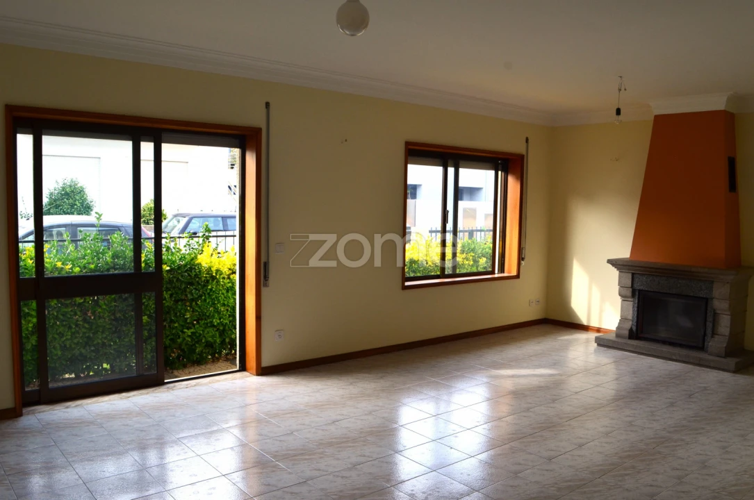 Moradia T5 para Venda em São Mamede de Infesta e Senhora da Hora Foto 6