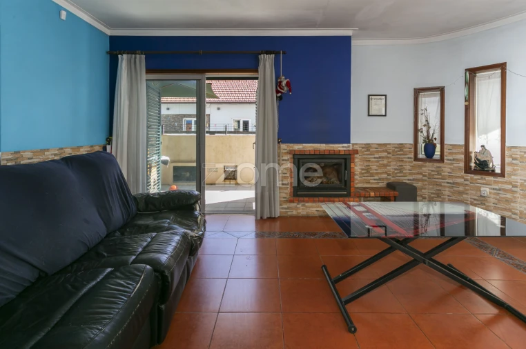 Moradia T3 para Venda em Arvore Foto 12