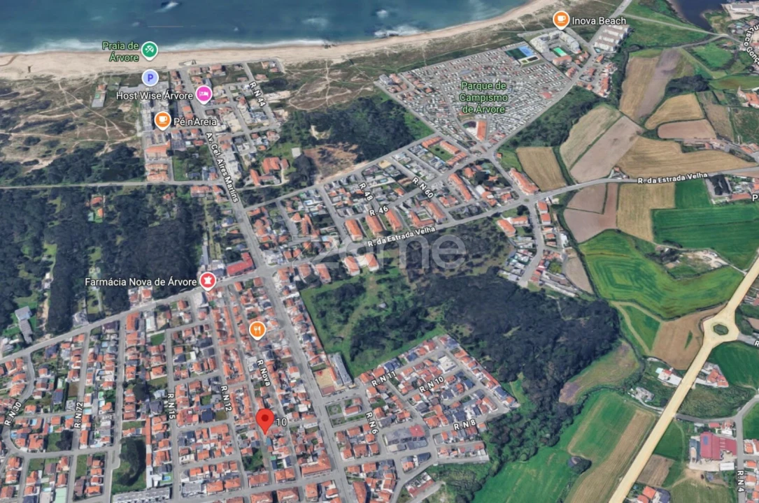 Moradia T3 para Venda em Arvore Foto 37