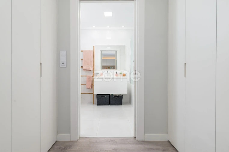 Apartamento T4 para Venda em Pontinha e Famões Foto 15