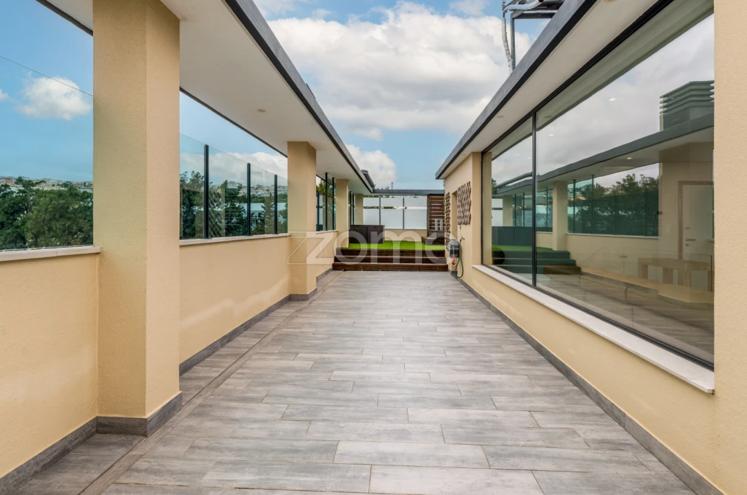 Apartamento T4 para Venda em Pontinha e Famões Foto 47