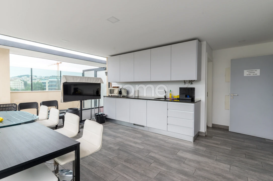 Apartamento T4 para Venda em Pontinha e Famões Foto 59